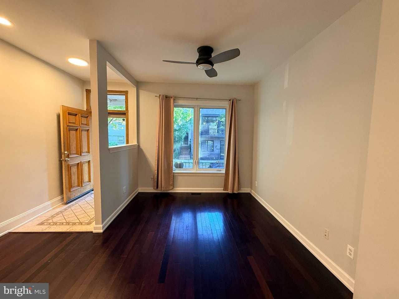 757 Girard St Nw - Photo 2 of 29