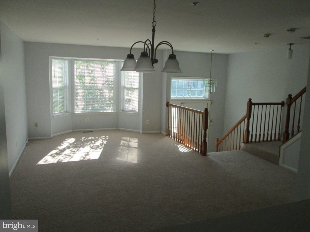 7959 River Rock Way - Photo 3 of 50