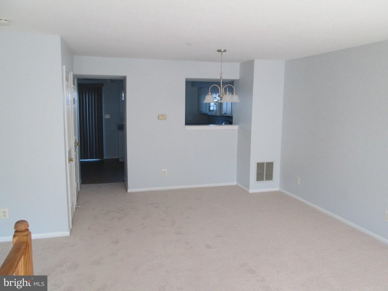 7959 River Rock Way - Photo 4 of 50