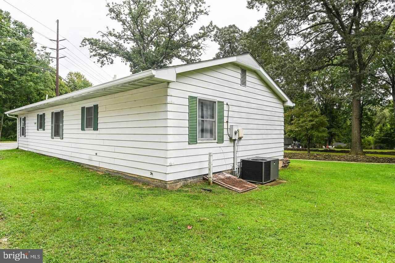 1522 Sappington Dr - Photo 4 of 32