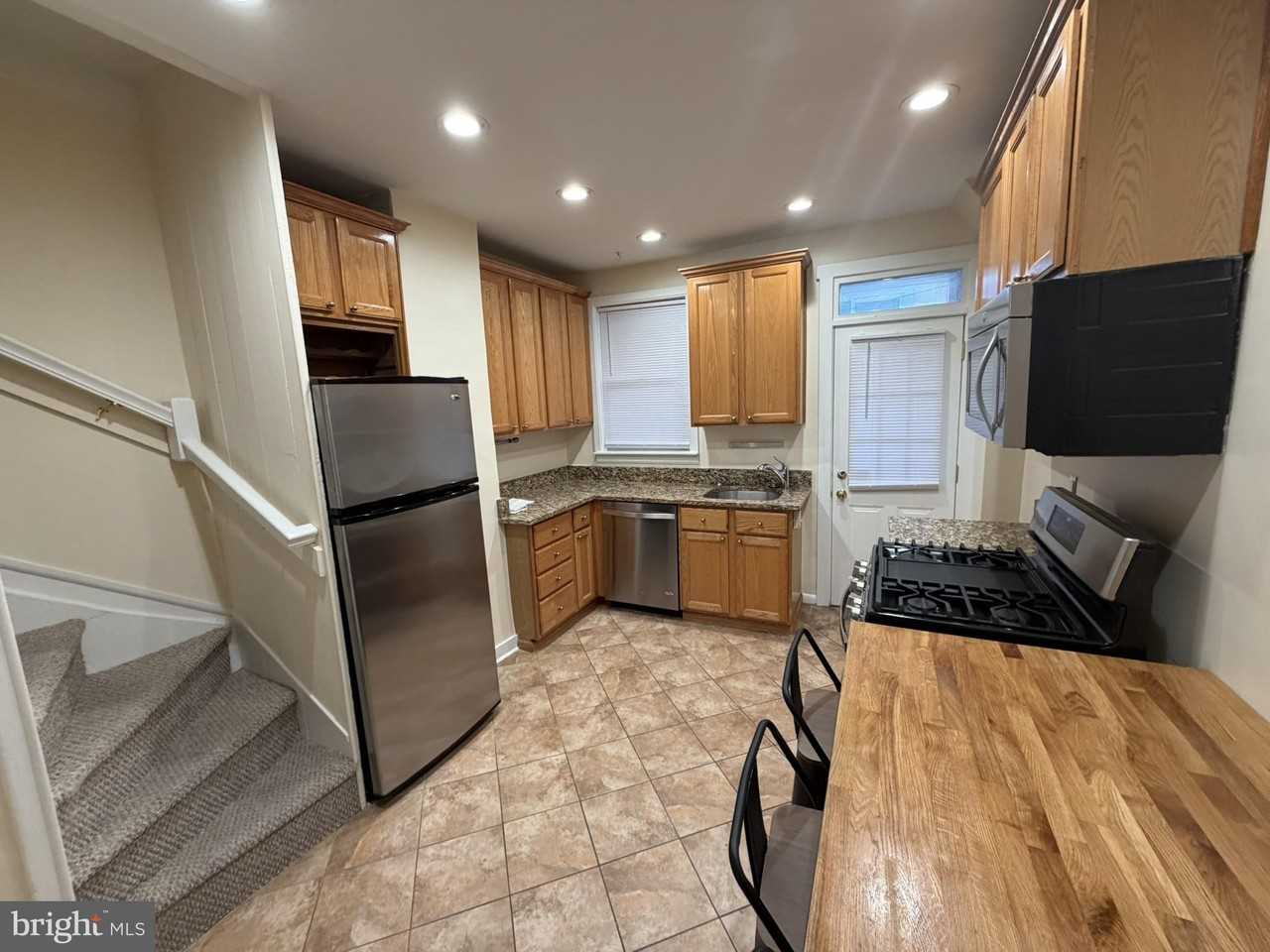 1208 Battery Ave - Photo 3 of 14
