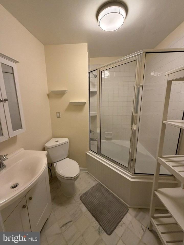 1208 Battery Ave - Photo 7 of 14