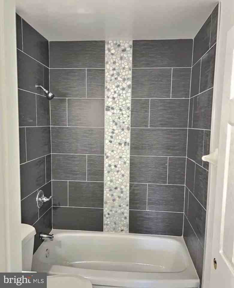 18 Haley Rd - Photo 3 of 7
