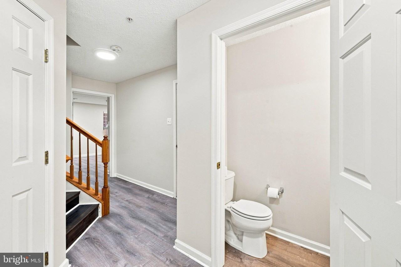9739 Harvester Cir #9739 - Photo 5 of 29