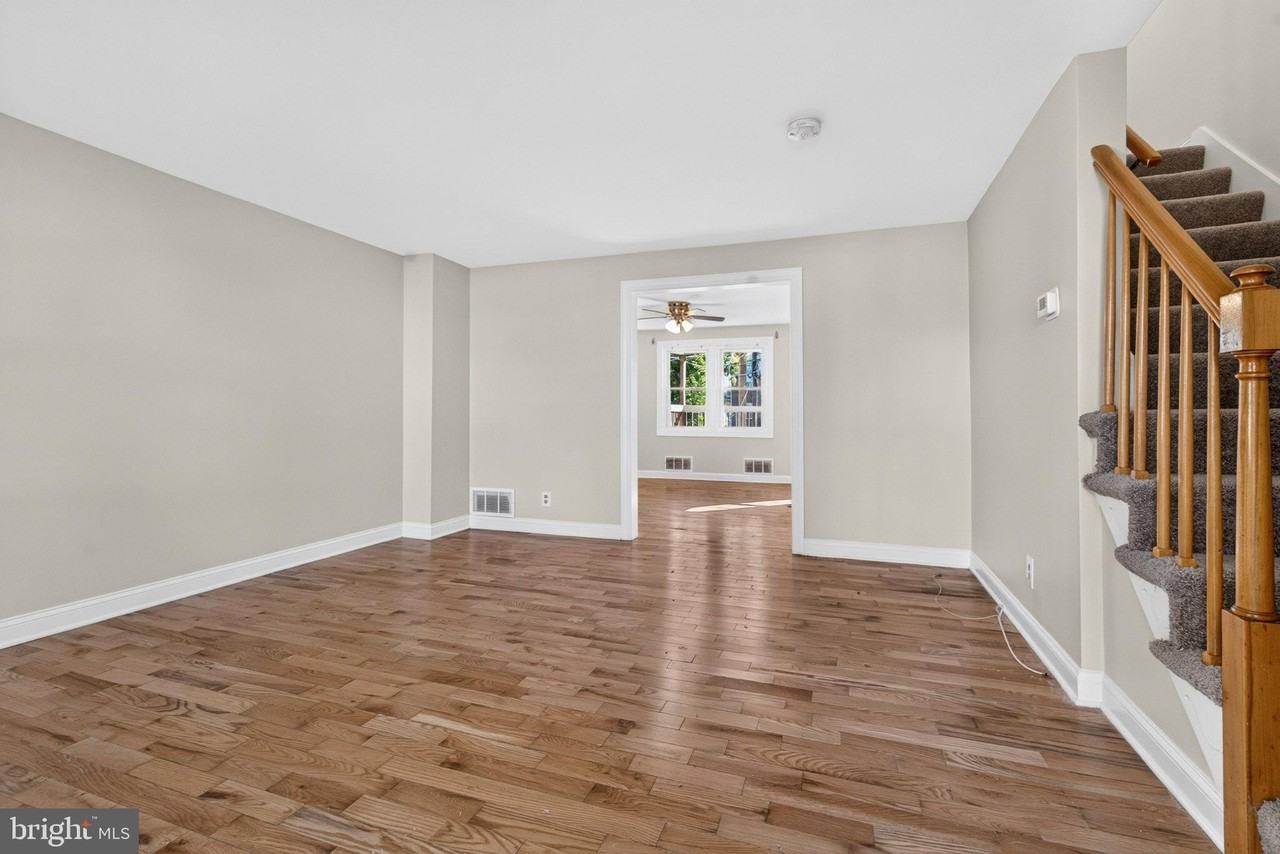 7531 Holabird Ave - Photo 3 of 30
