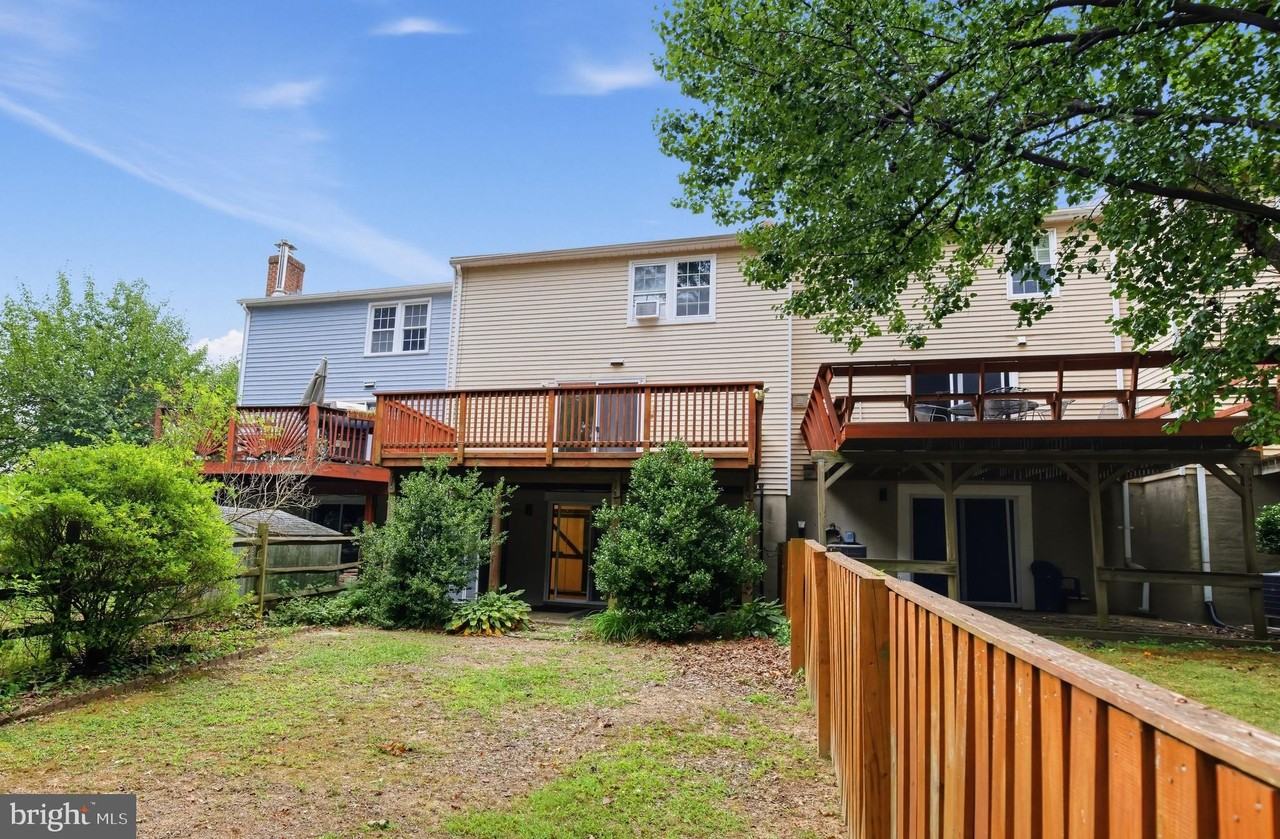 139 E Orange Ct - Photo 4 of 39
