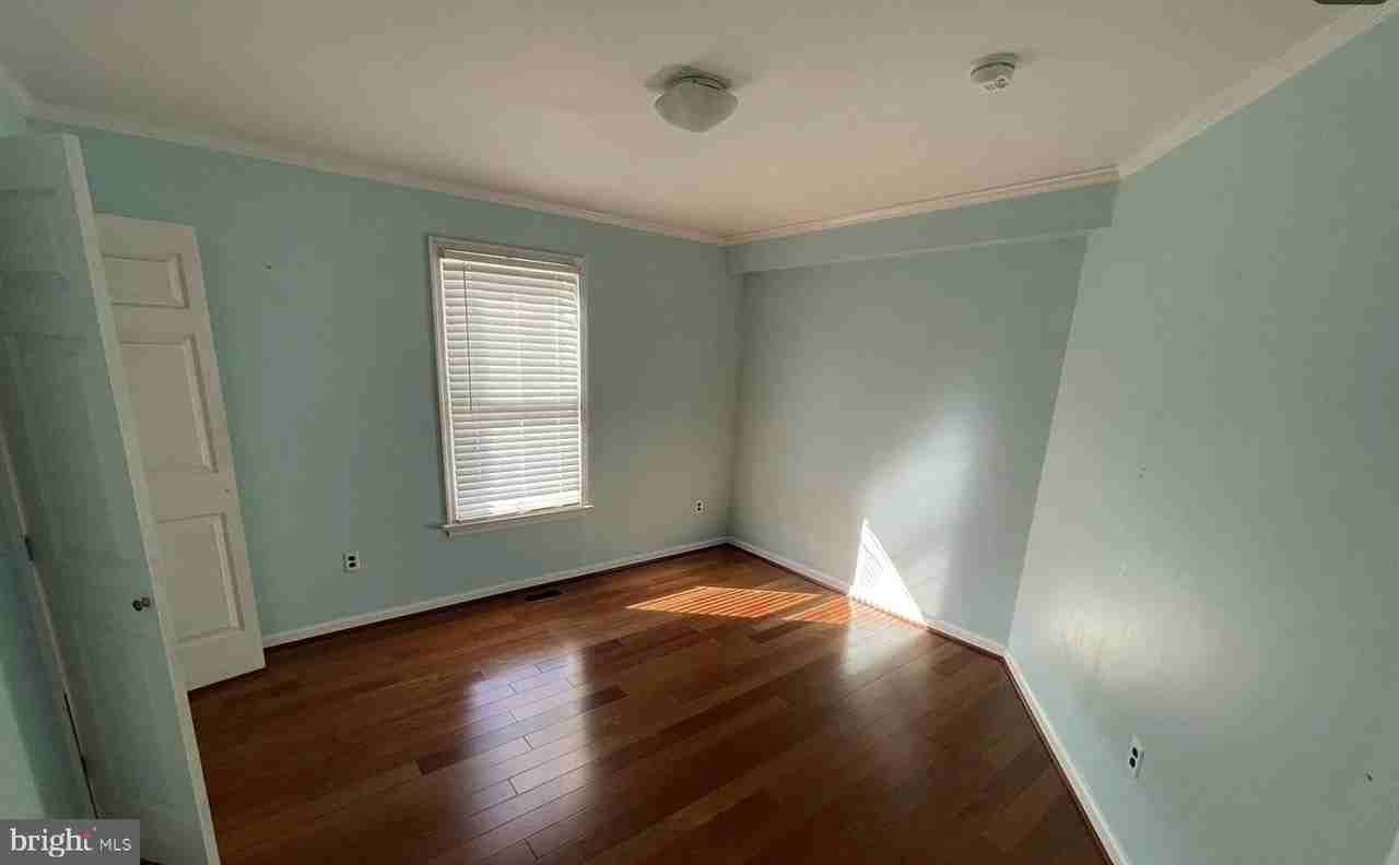 20 E George St - Photo 5 of 15