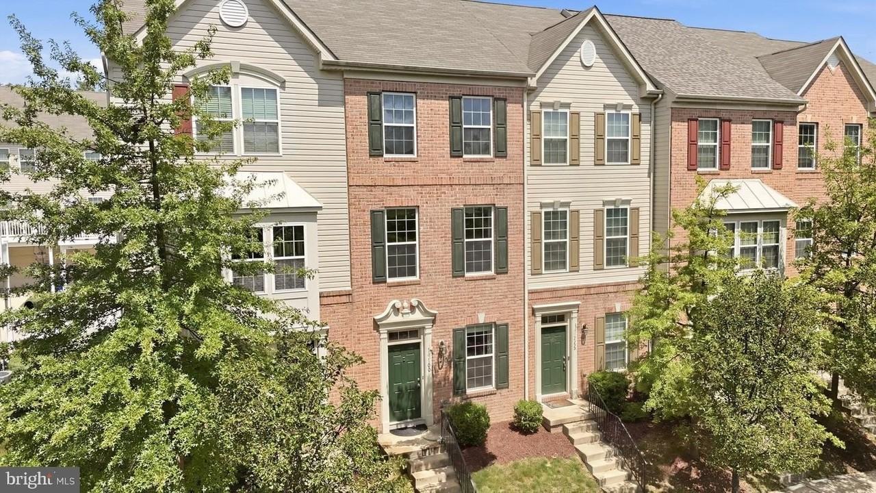 7109 Penny Ln - Photo 2 of 45