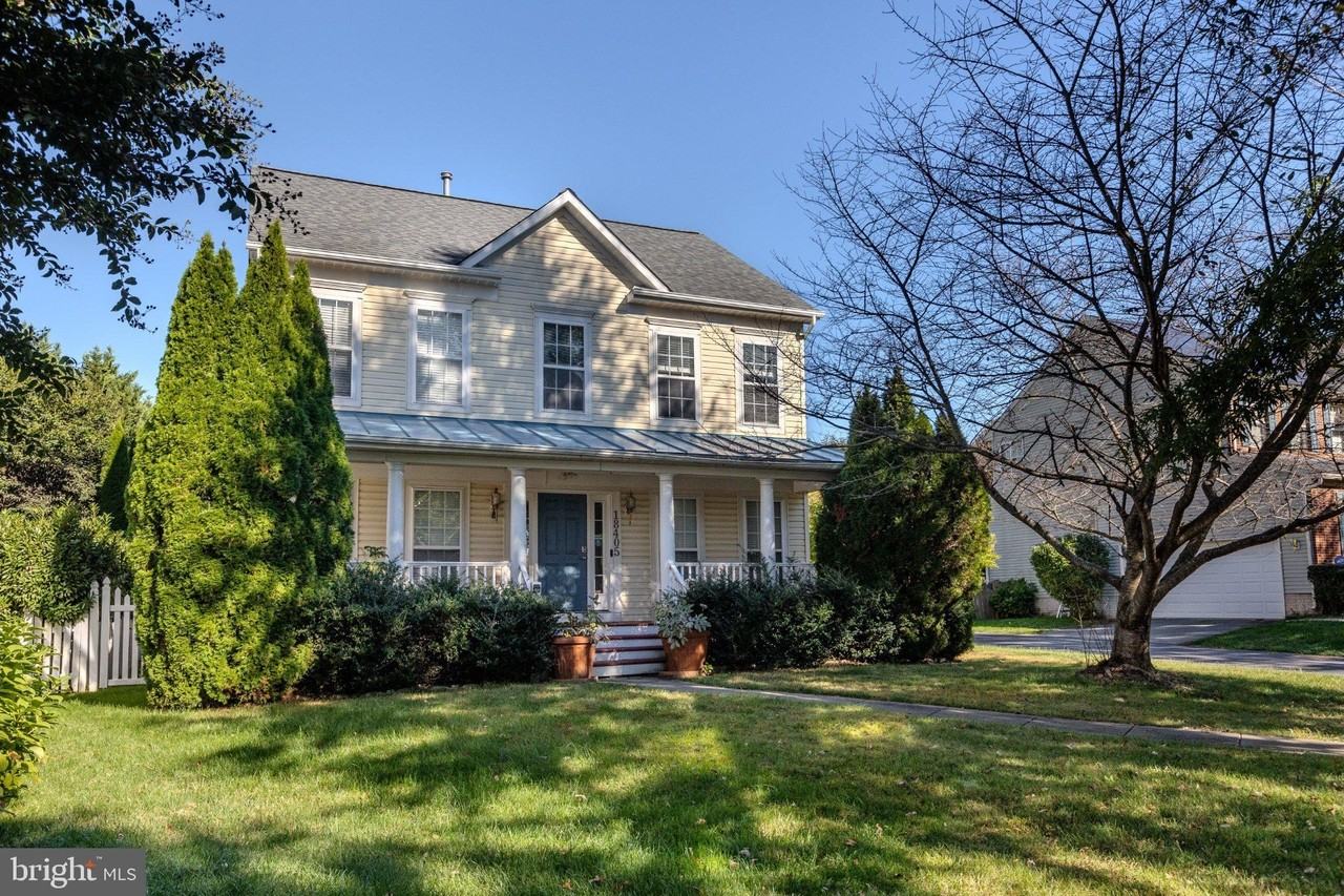 18405 Carved Stone Ct - Photo 2 of 50