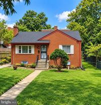 3506 56th Pl - Photo 1 of 1