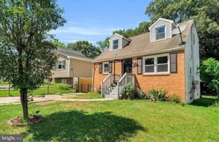 4808 Lexington Ave - Photo 1 of 1