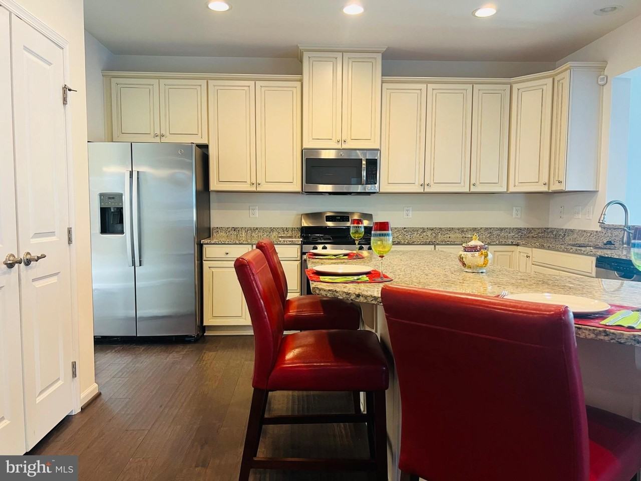 3002 Winterbourne Dr - Photo 2 of 50