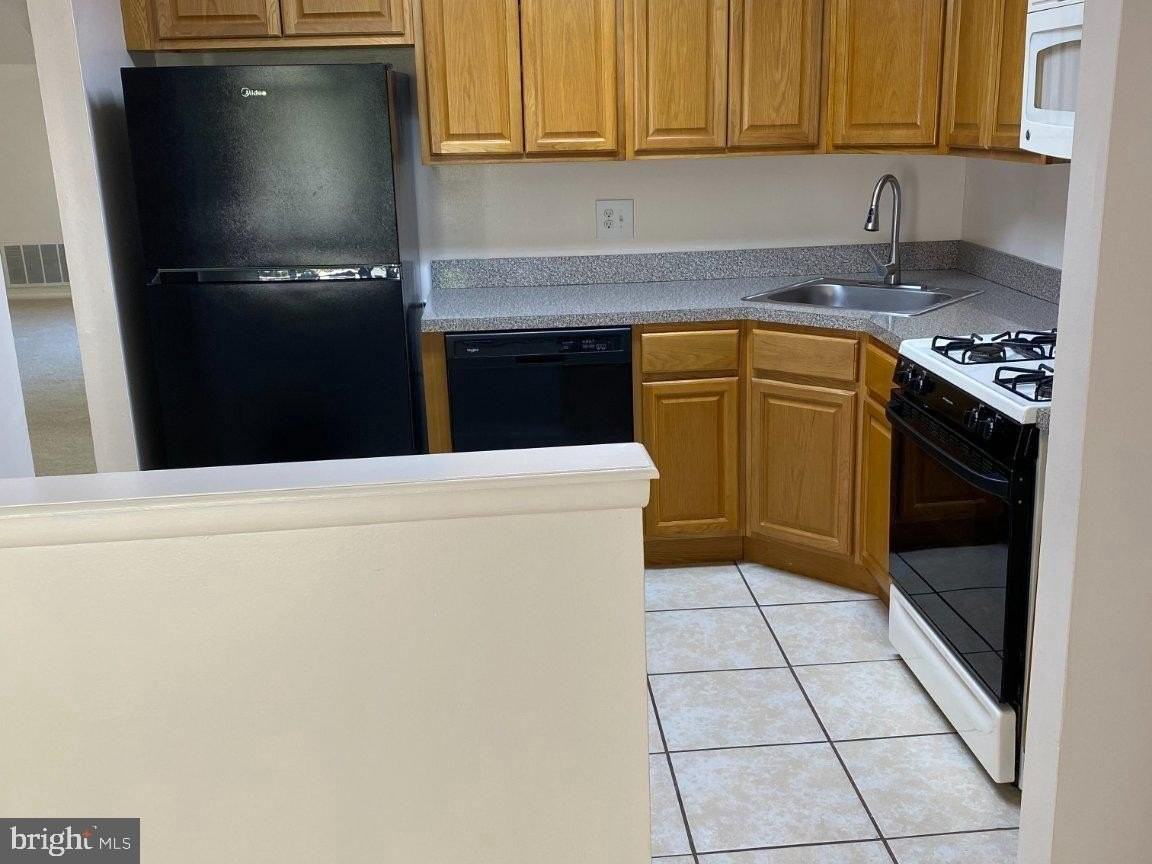 1708 Woodhollow Dr - Photo 6 of 20