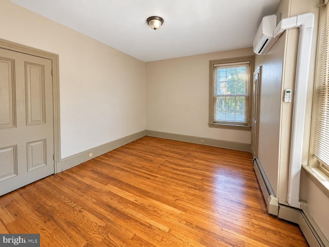 30 W Union St #C - Photo 5 of 7