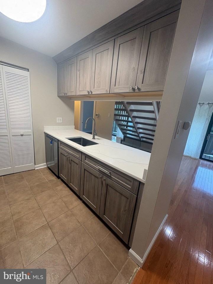 202 The Woods - Photo 3 of 16