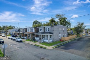 featured image of 24 New Trent St