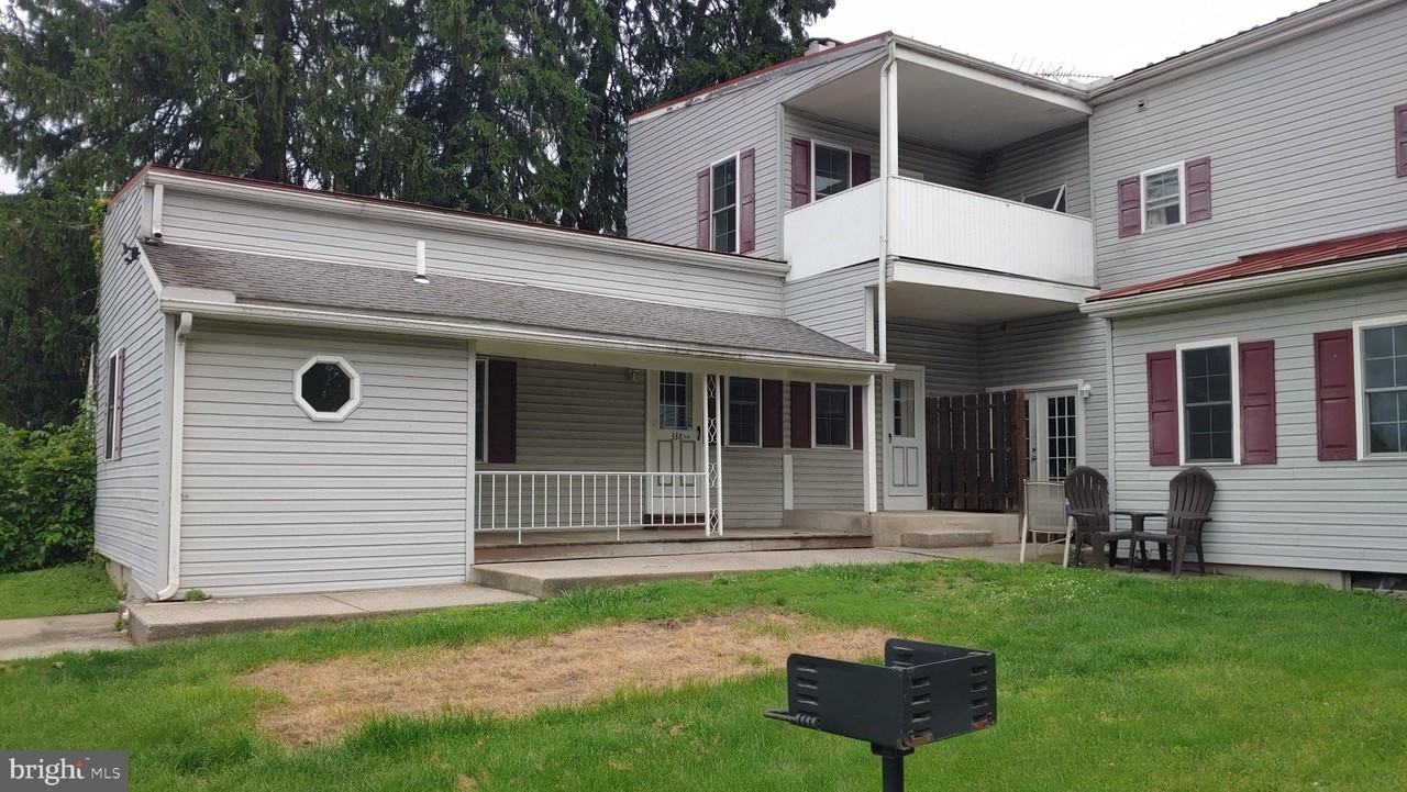 338 N Main St #REAR - Photo 2 of 24