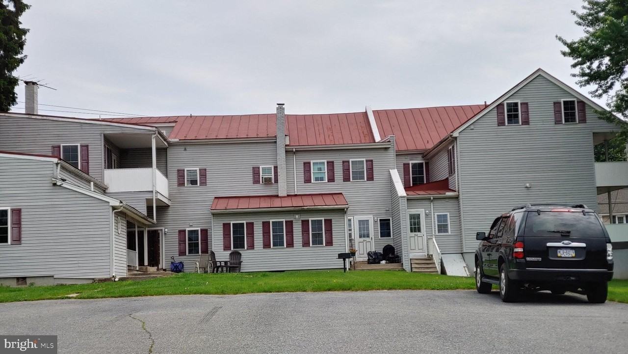 338 N Main St #REAR - Photo 3 of 24