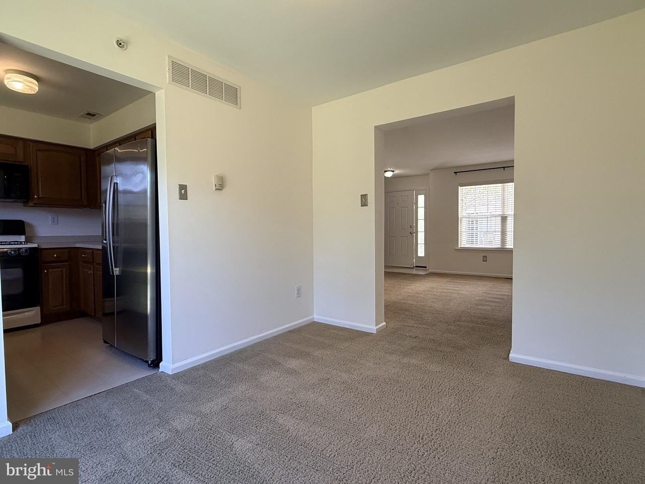 213 Fulgens Ct #224 - Photo 4 of 21