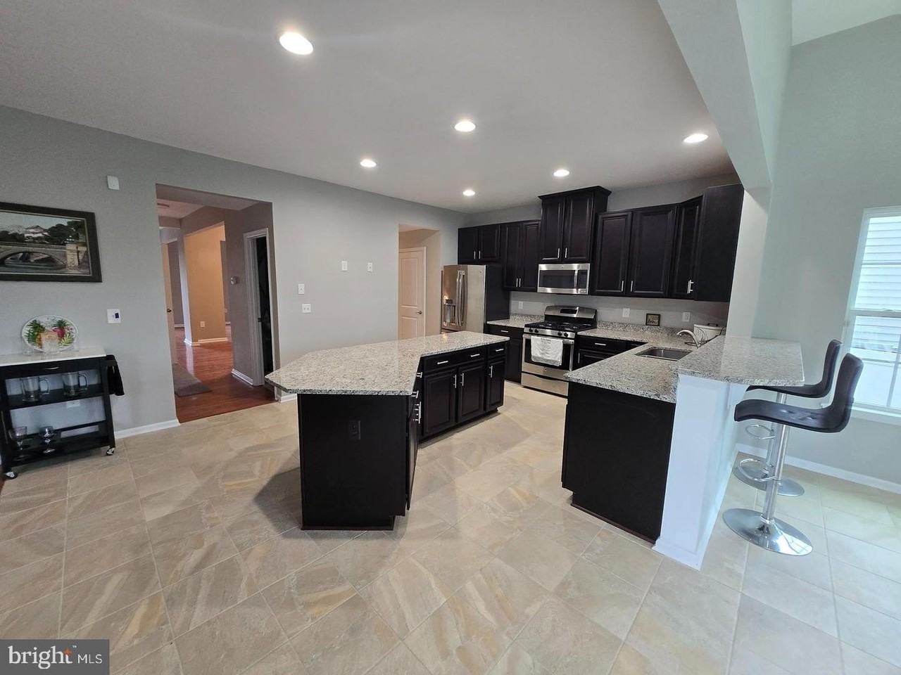 1340 Quakers Way - Photo 6 of 43