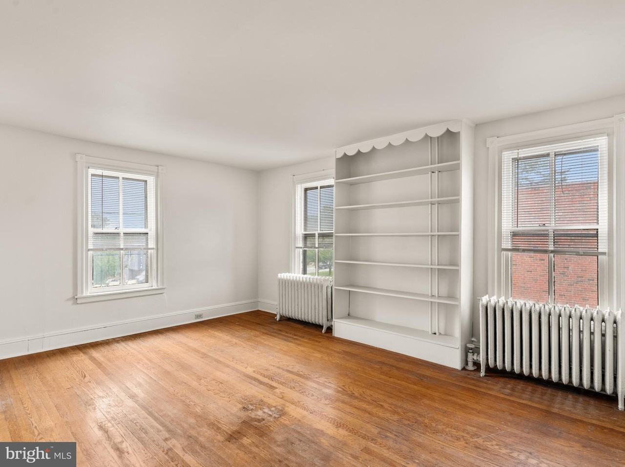 2635 W Chester Pike - Photo 3 of 23