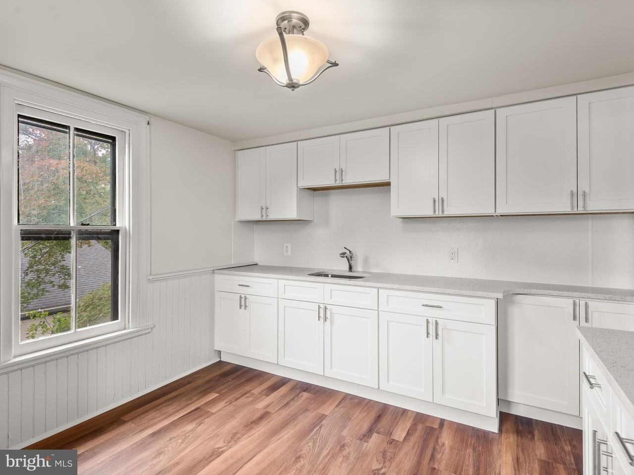 2635 W Chester Pike - Photo 7 of 23