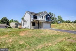 featured image of 695 Karvois Ct
