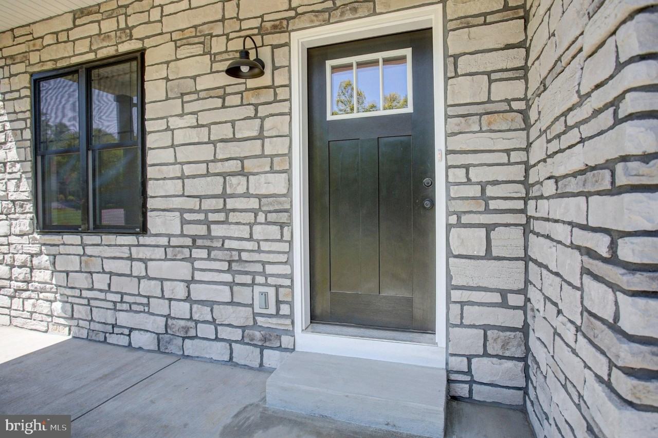 695 Karvois Ct - Photo 2 of 45