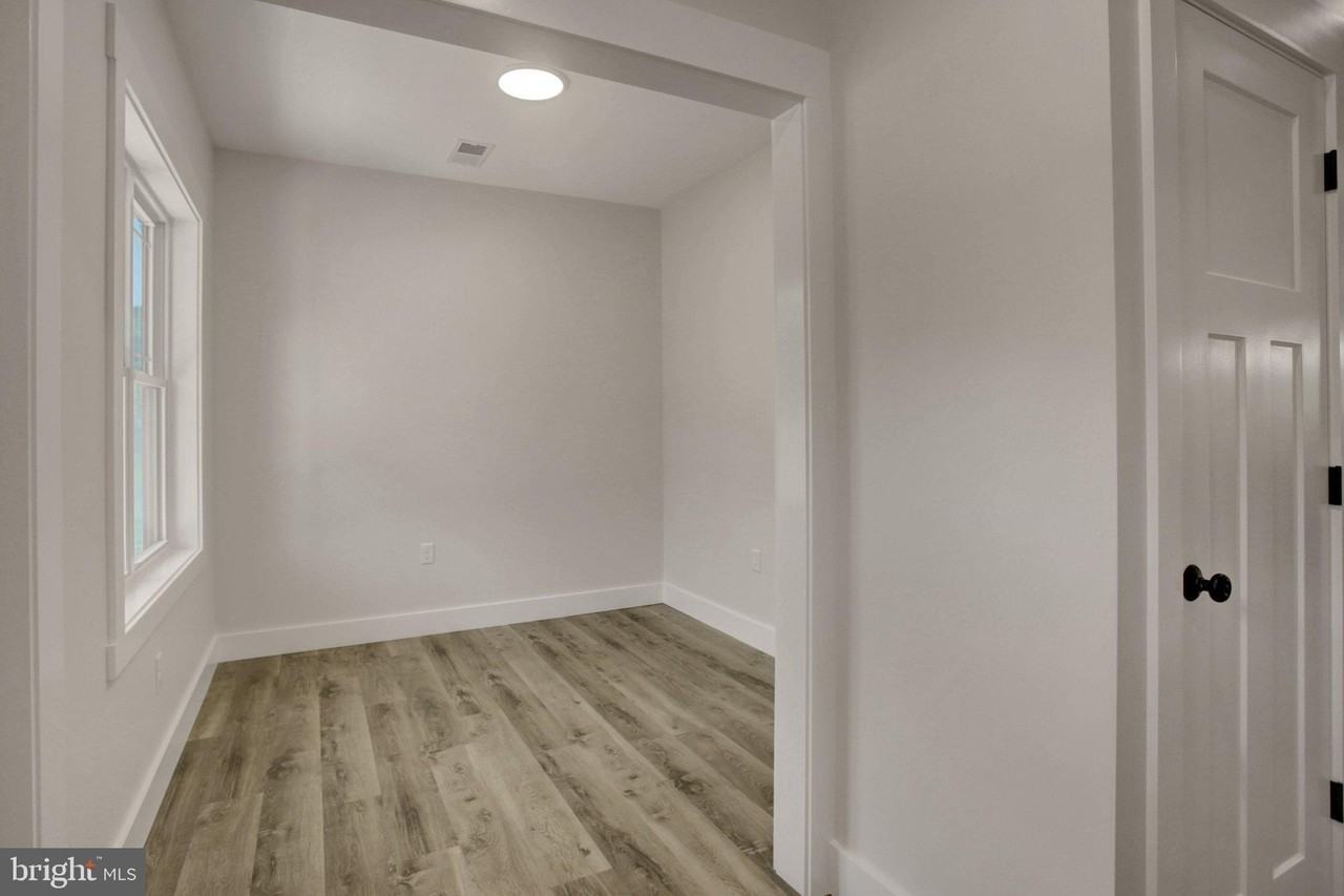 695 Karvois Ct - Photo 4 of 45