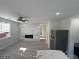 featured image of 1609 E Gowen Ave