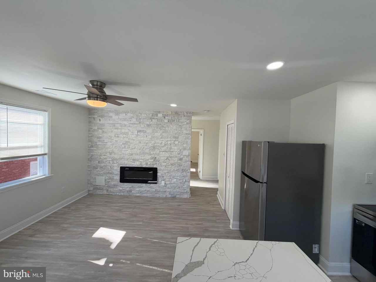 1609 E Gowen Ave - Photo 5 of 11