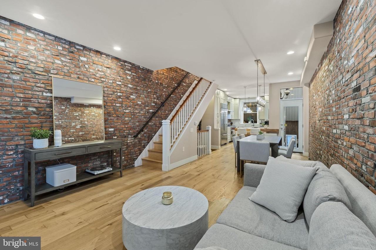 729 S 15th St - Photo 5 of 44