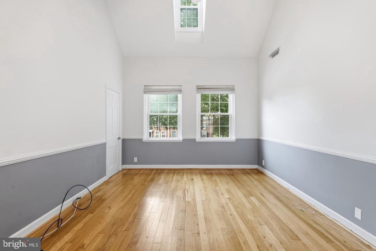 4656 34th St S #B1 - Photo 2 of 22
