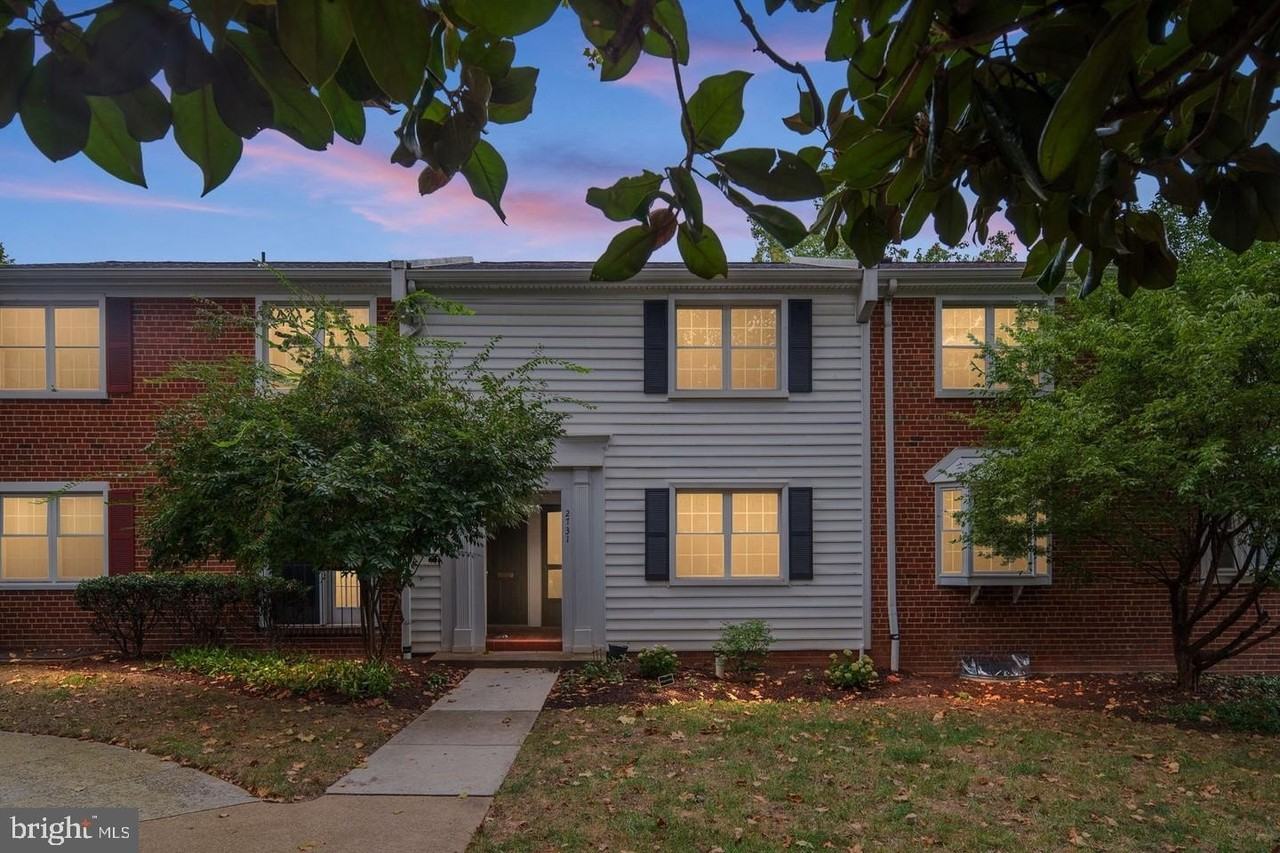 2731 S Walter Reed Dr #C - Photo 2 of 38