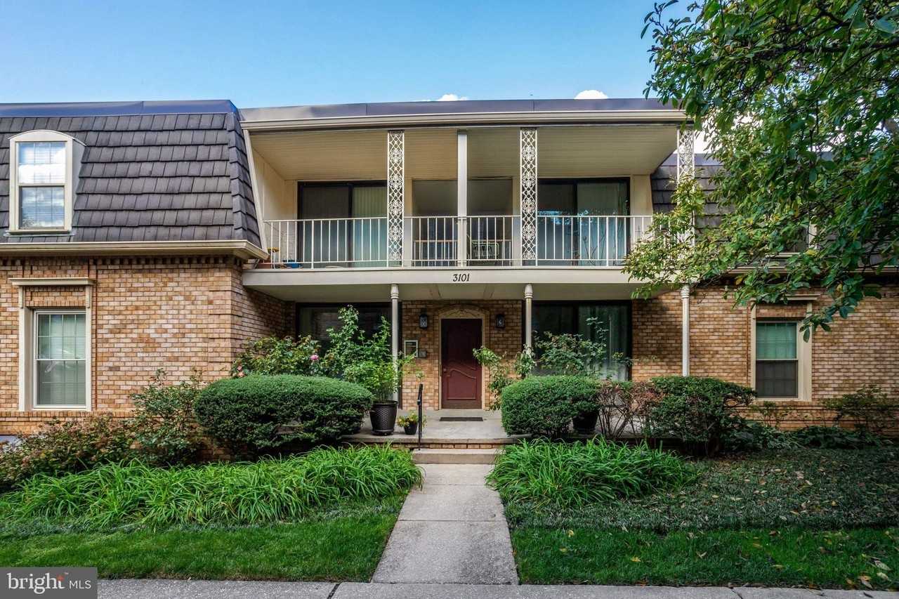 3101 Patrick Henry Dr #122