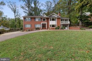 featured image of 6421 Woodville Dr