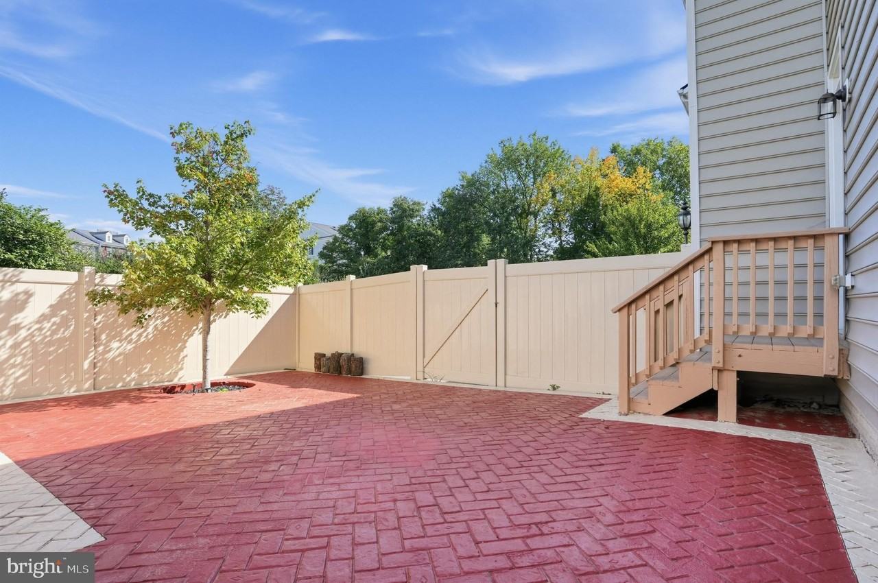 41716 Deer Grass Ter #F - Photo 2 of 33