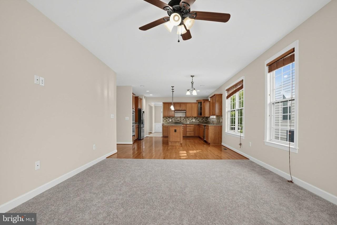 41716 Deer Grass Ter #F - Photo 4 of 33