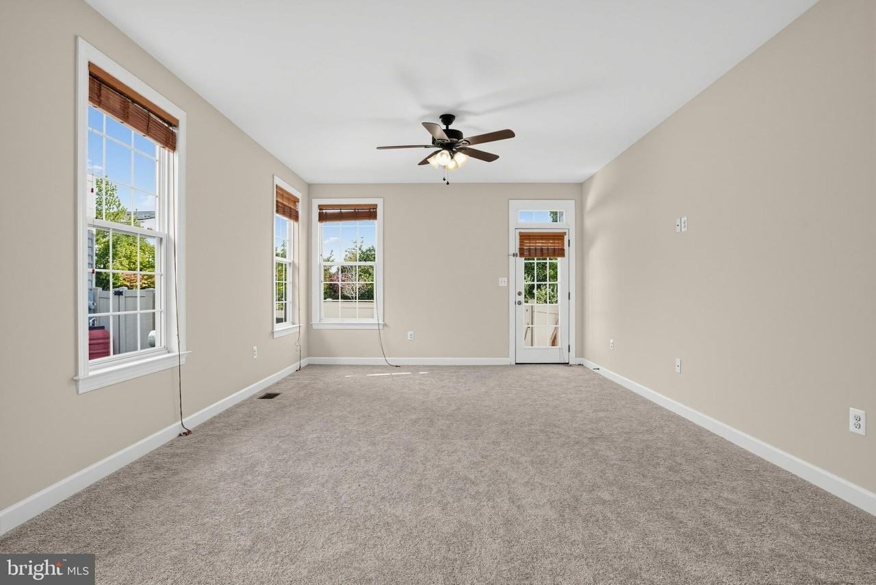 41716 Deer Grass Ter #F - Photo 5 of 33