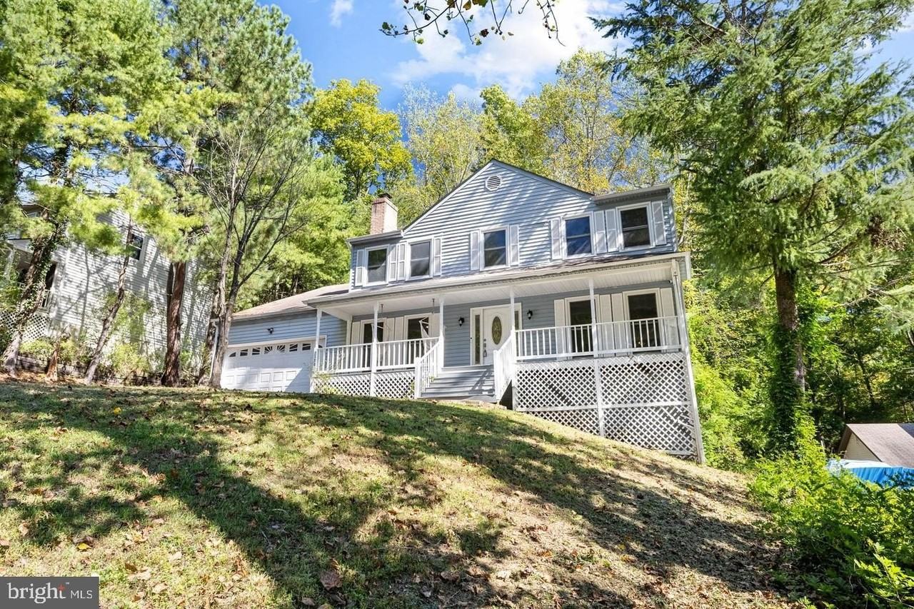 2320 Harpoon Dr - Photo 6 of 50