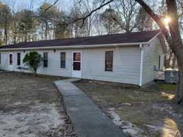featured image of 20 Pine Dr #A
