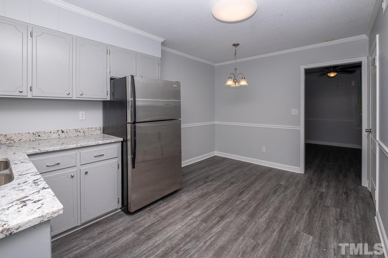 20 Pine Dr #A - Photo 4 of 15