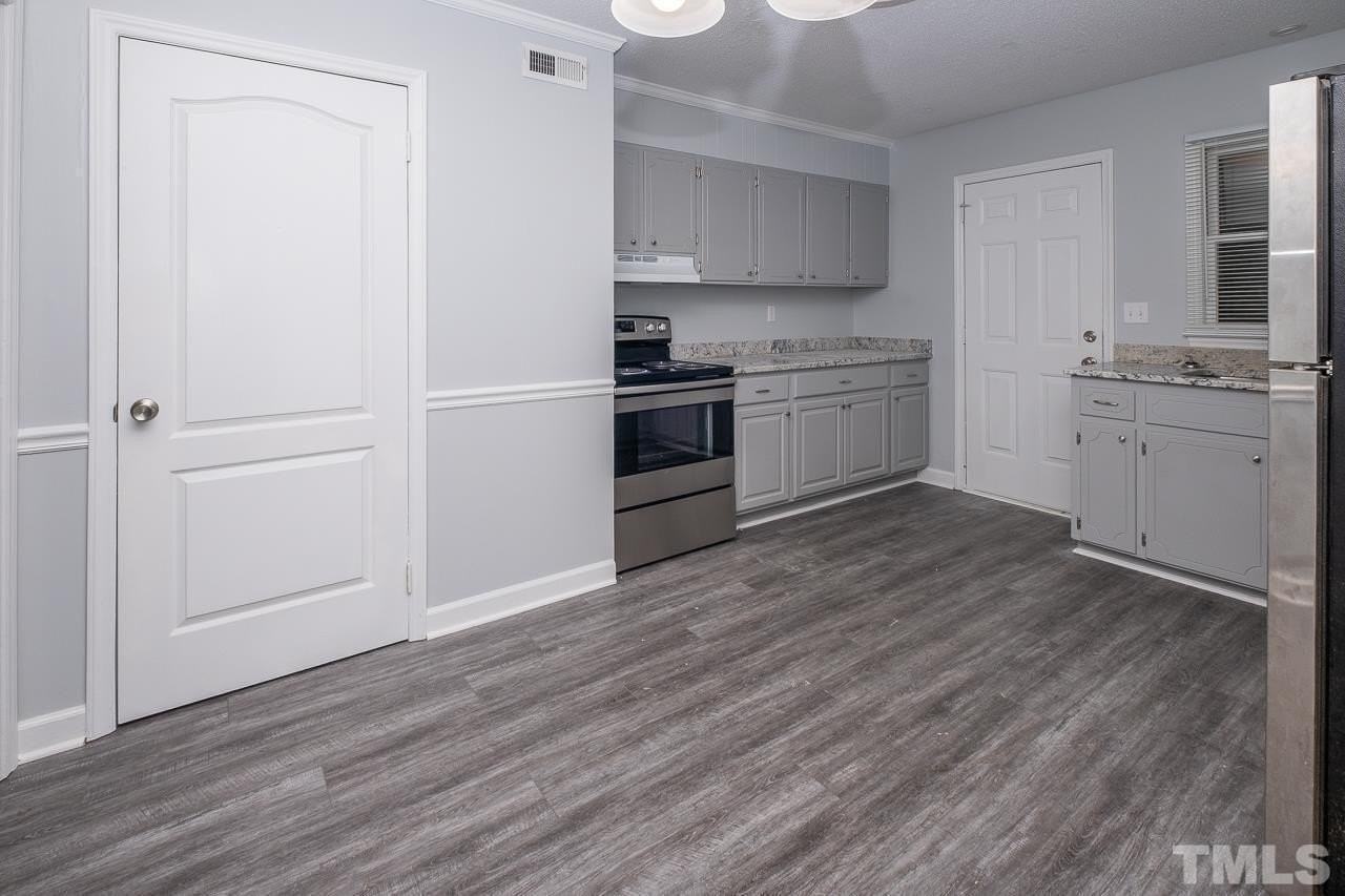20 Pine Dr #A - Photo 7 of 15
