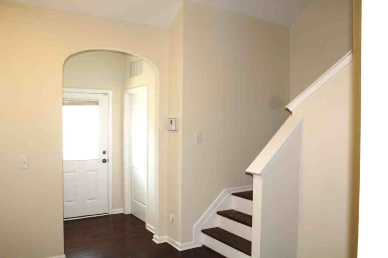 4266 Dunkirk Dr - Photo 4 of 11