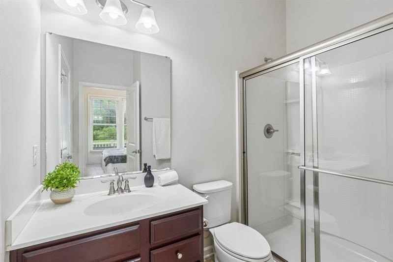 632 Chilliwack Ln - Photo 7 of 36