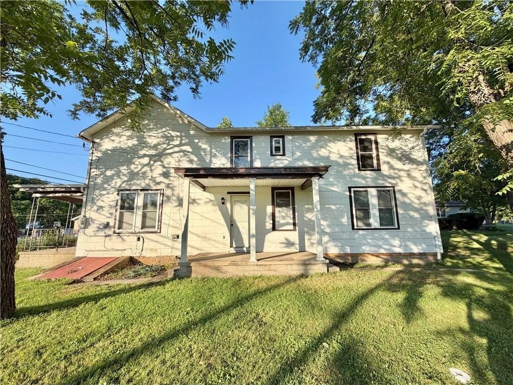 166 Hopwood Coolspring Rd - Photo 2 of 26