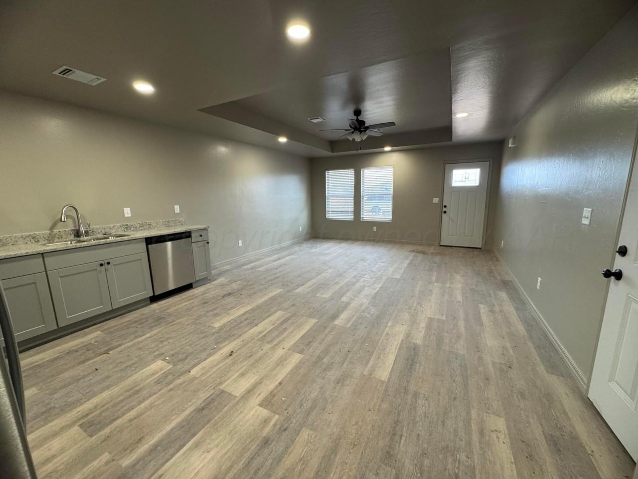 1125 Caprock St - Photo 6 of 13