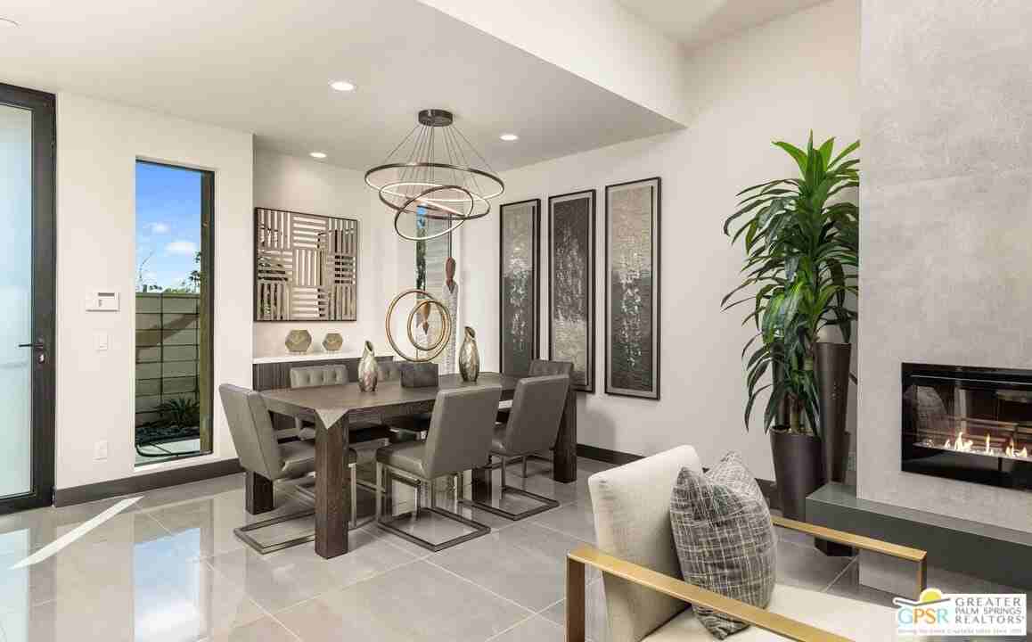 295 S Hermosa Dr - Photo 5 of 26