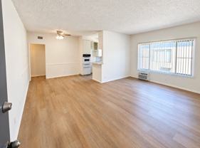Chandler 14341 - Photo 1 of 1