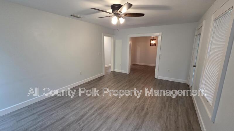 835 S Missouri Ave - Photo 6 of 20